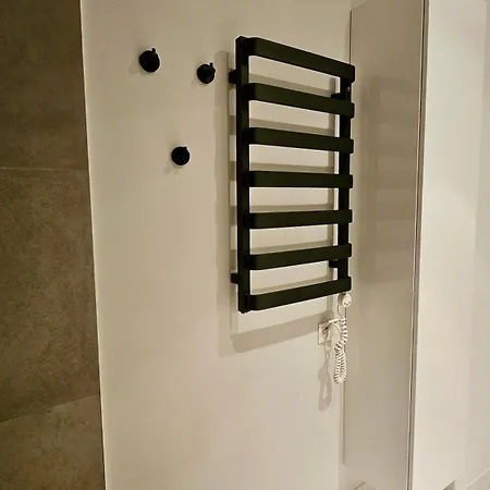 Zhouse Apartamentai Netoli Pc Akropolis *