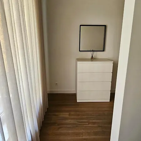 Zhouse Apartamentai Netoli Pc Akropolis Apartmán