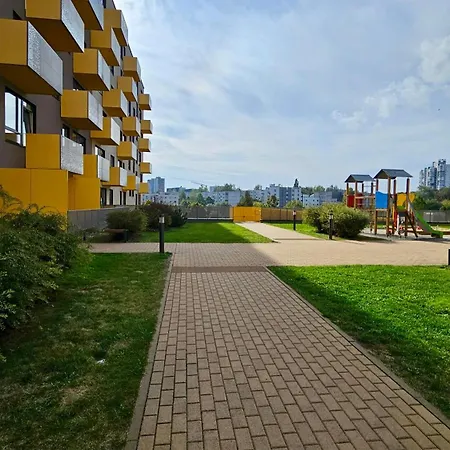 Zhouse Apartamentai Netoli Pc Akropolis Apartmán *